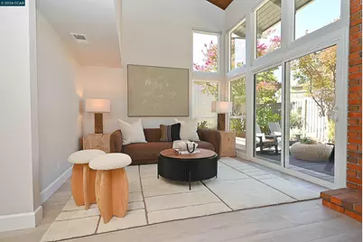 48 Rolling Green Circle, Pleasant Hill, CA 94523 - Photo 9