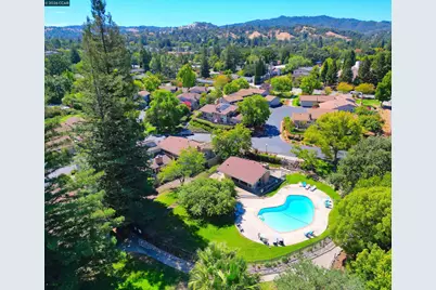 48 Rolling Green Circle, Pleasant Hill, CA 94523 - Photo 39