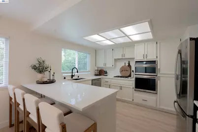 2031 Julius Ct, Walnut Creek, CA 94598 - Photo 7