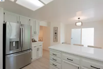 2031 Julius Ct, Walnut Creek, CA 94598 - Photo 9