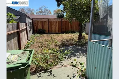 1824 99th Ave, Oakland, CA 94603 - Photo 3