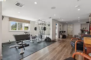 331 Hillside Ave, Piedmont, CA 94611 - Photo 45