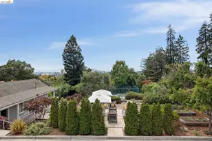 331 Hillside Ave, Piedmont, CA 94611 - Photo 55