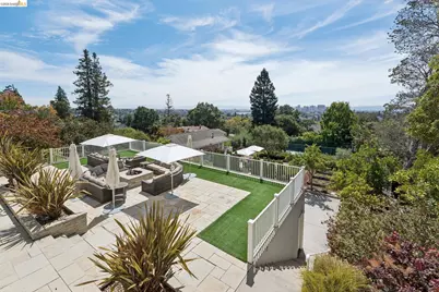 331 Hillside Ave, Piedmont, CA 94611 - Photo 23