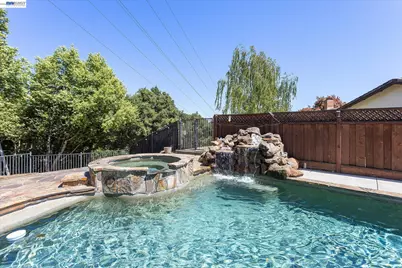 5736 Medallion Ct, Castro Valley, CA 94552 - Photo 67