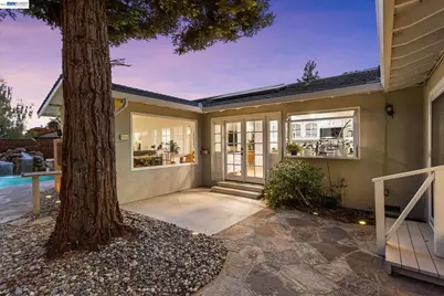 5736 Medallion Ct, Castro Valley, CA 94552 - Photo 71