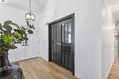 5736 Medallion Ct, Castro Valley, CA 94552 - Photo 31