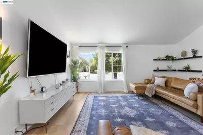 5736 Medallion Ct, Castro Valley, CA 94552 - Photo 13