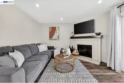 345 Northwood Cmns, Livermore, CA 94551 - Photo 9