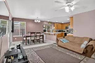 4148 Meadow Lake St, Antioch, CA 94531 - Photo 11