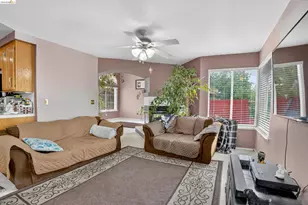 4148 Meadow Lake St, Antioch, CA 94531 - Photo 9
