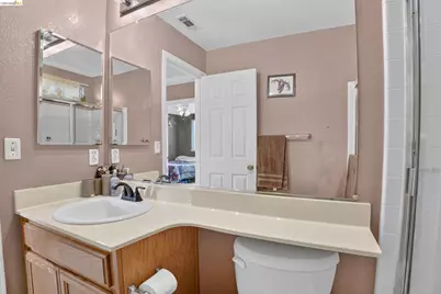 4148 Meadow Lake St, Antioch, CA 94531 - Photo 27