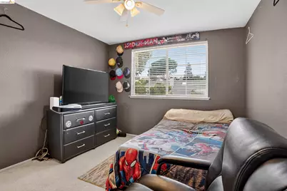 4148 Meadow Lake St, Antioch, CA 94531 - Photo 25