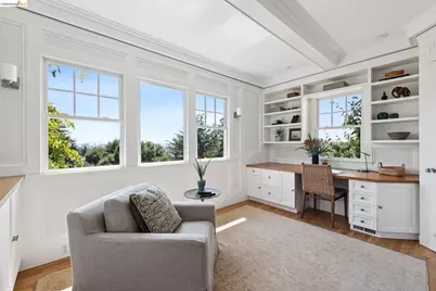 6115 Ocean View Dr, Oakland, CA 94618 - Photo 15