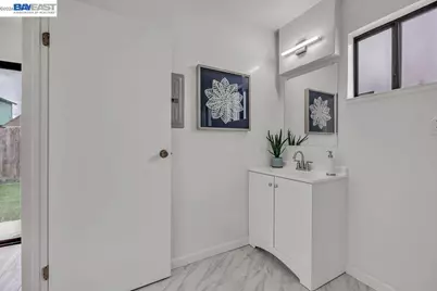 172 Hunter Ave, Oakland, CA 94603 - Photo 19