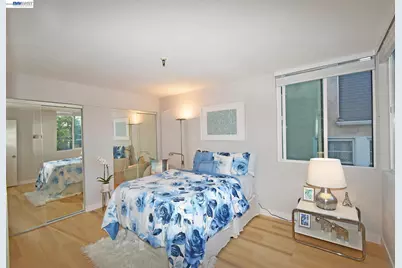 303 Adams St #109, Oakland, CA 94610 - Photo 21