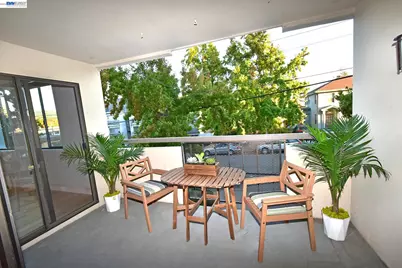 303 Adams St #109, Oakland, CA 94610 - Photo 9