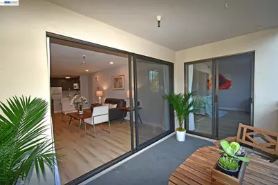 303 Adams St #109, Oakland, CA 94610 - Photo 7