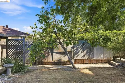 68 Water St, Bay Point, CA 94565 - Photo 43