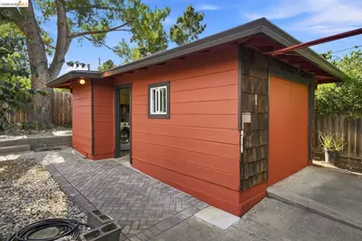 68 Water St, Bay Point, CA 94565 - Photo 39