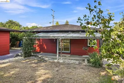 68 Water St, Bay Point, CA 94565 - Photo 37