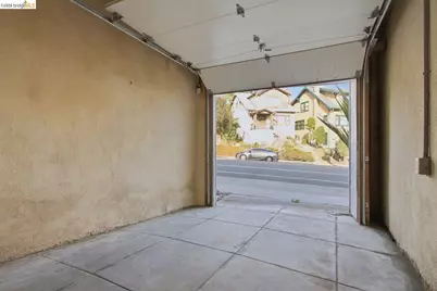 494 Jean St, Oakland, CA 94610 - Photo 35