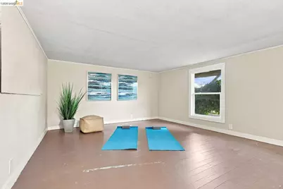 494 Jean St, Oakland, CA 94610 - Photo 33