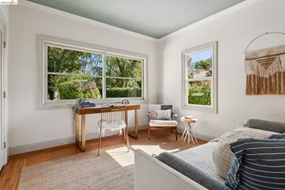 362 50th St, Oakland, CA 94609 - Photo 21