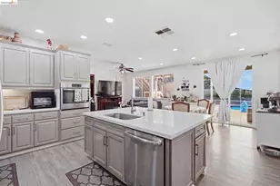 1882 Foster Mountain Ct, Antioch, CA 94531 - Photo 17