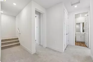2388 Stanford St, Alameda, CA 94501 - Photo 31