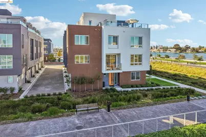2388 Stanford St, Alameda, CA 94501 - Photo 75