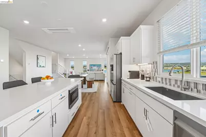 2388 Stanford St, Alameda, CA 94501 - Photo 21