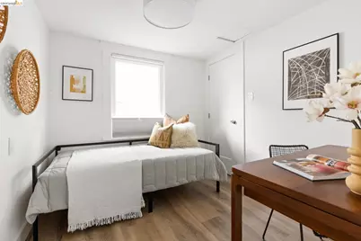 452 44th St, Oakland, CA 94609 - Photo 29