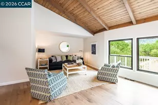 9 Valley Ct, Orinda, CA 94563 - Photo 13