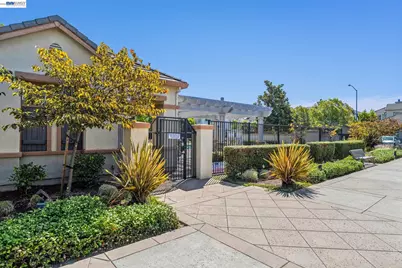 2628 Photinia Ct, Pleasanton, CA 94588 - Photo 77