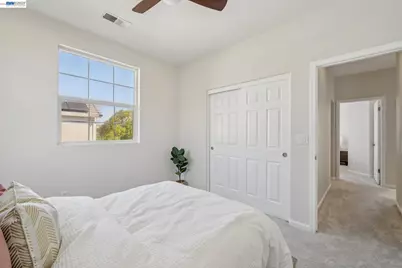 2628 Photinia Ct, Pleasanton, CA 94588 - Photo 57
