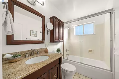 120 Montclair Pl, San Ramon, CA 94583 - Photo 25