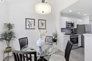 8040 Mountain View Dr, Pleasanton, CA 94588 - Photo 13