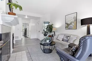 8040 Mountain View Dr, Pleasanton, CA 94588 - Photo 5