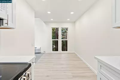 1236 Walker Ave #306, Walnut Creek, CA 94596 - Photo 5