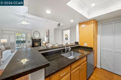 2530 Oak Rd #303, Walnut Creek, CA 94597 - Photo 7