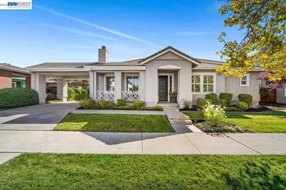 2398 Bettona St, Livermore, CA 94550 - Photo 3