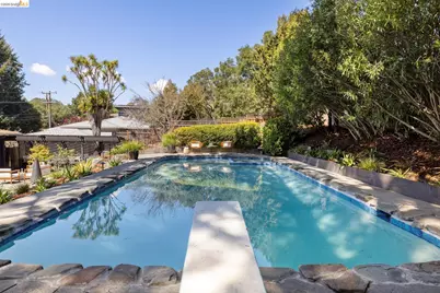 1234 Contra Costa Dr, El Cerrito, CA 94530 - Photo 17