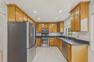 4015 Rusting Ave, Oakland, CA 94605 - Photo 13