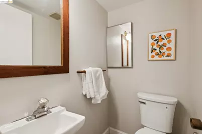 1100 Tevlin St, Albany, CA 94706 - Photo 35