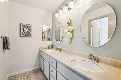 3300 Southridge Dr, Richmond, CA 94806 - Photo 31