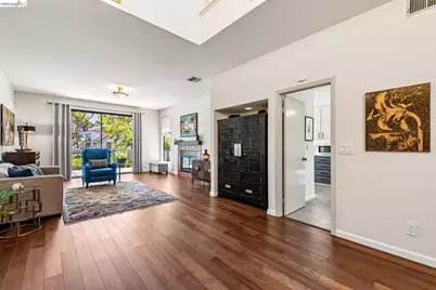 3300 Southridge Dr, Richmond, CA 94806 - Photo 9