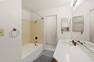 1653 Birdhaven Way, Pittsburg, CA 94565 - Photo 27
