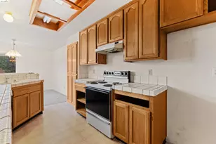 1653 Birdhaven Way, Pittsburg, CA 94565 - Photo 7