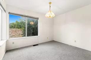 1653 Birdhaven Way, Pittsburg, CA 94565 - Photo 19